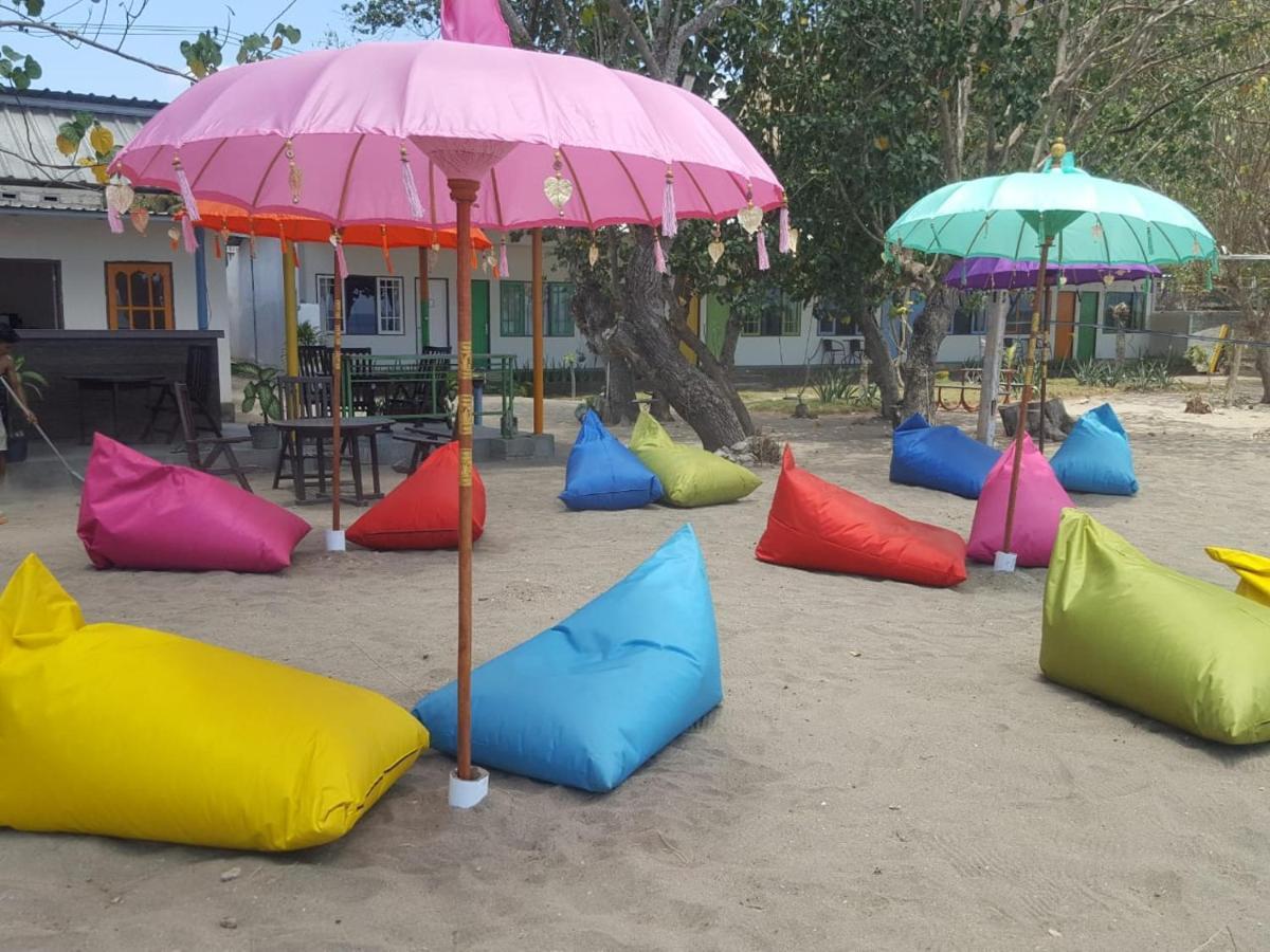 Bujang Lapuk Hostel เซกอตอง ภายนอก รูปภาพ